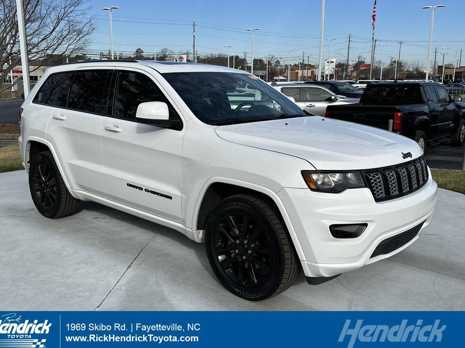 JEEP GRAND CHEROKEE 2020 1C4RJFAG2LC201744 image